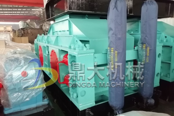 對(duì)輥制砂機(jī)